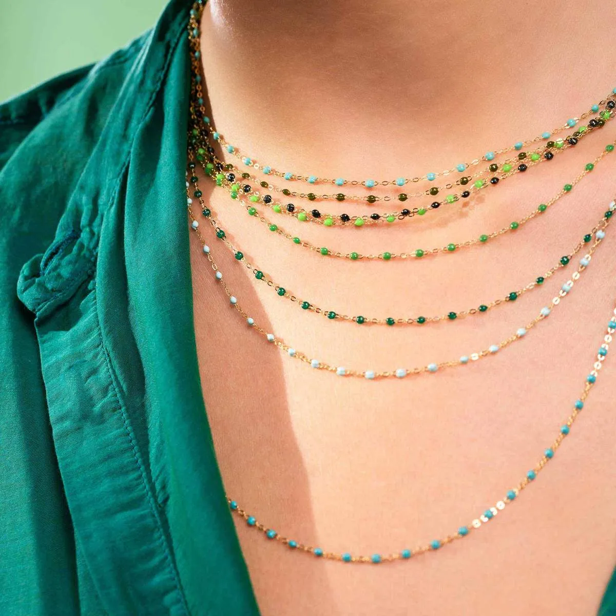 CLASSIC 16 GIGI NECKLACE IN GREEN