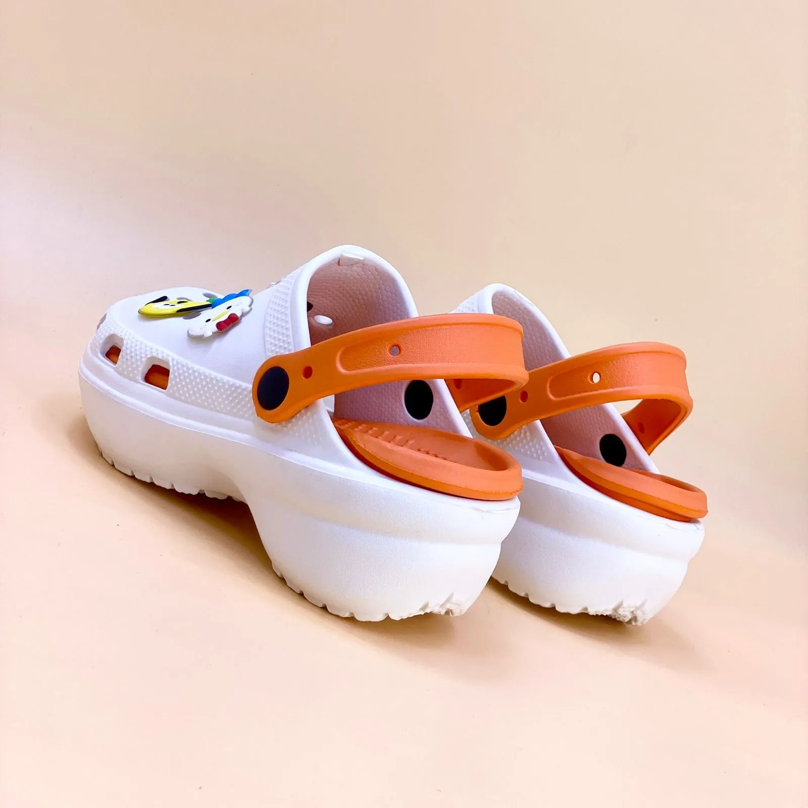 NEW , WOMEN SLIPPERS W1000