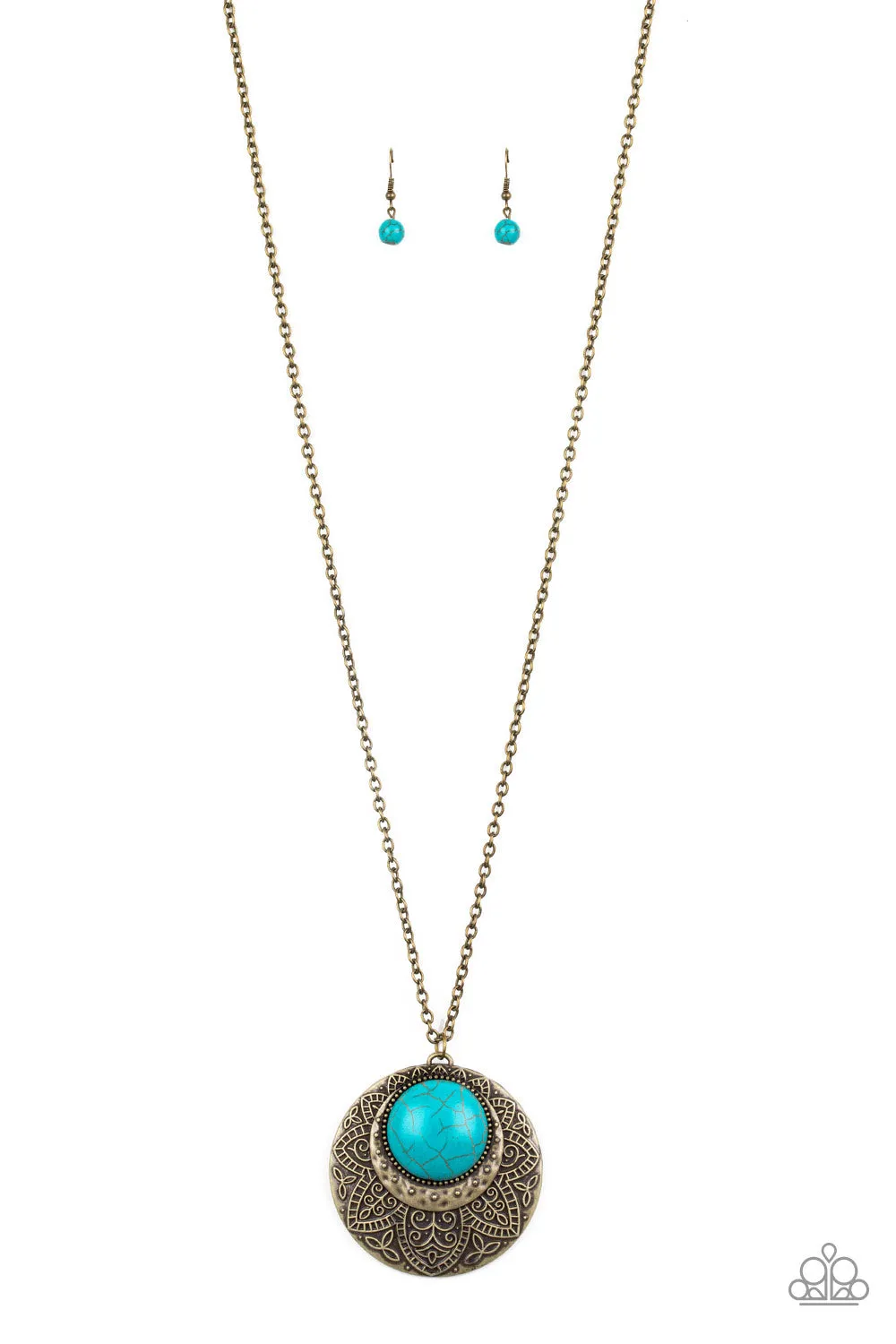 Paparazzi Medallion Meadow - Brass Blue Necklace