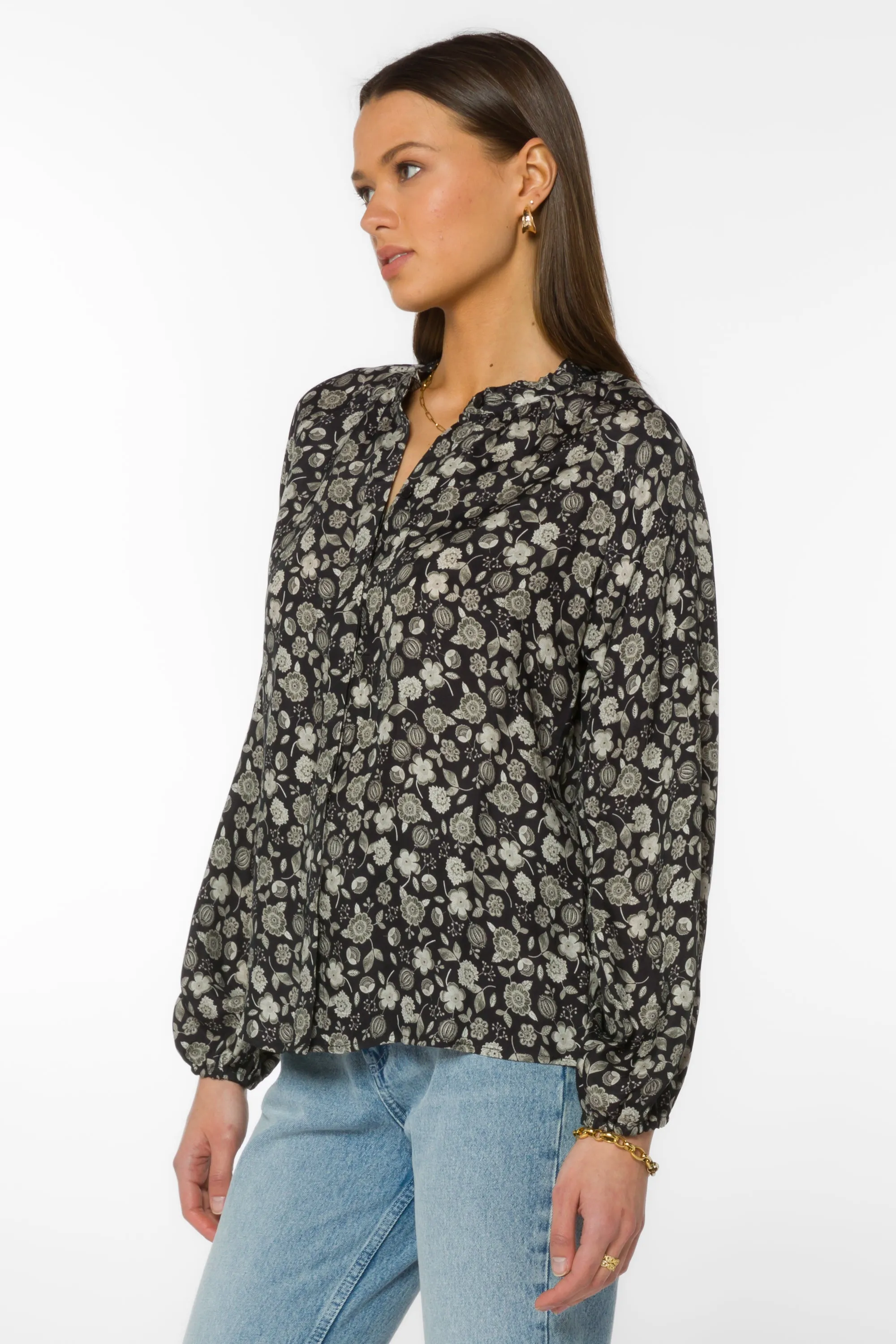 Saya Black Floral Shirt