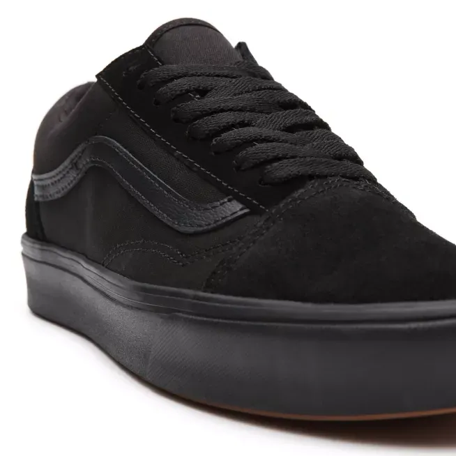 Vans ComfyCush Old Skool VN0A3WMAVND unisex sneaker shoe in black