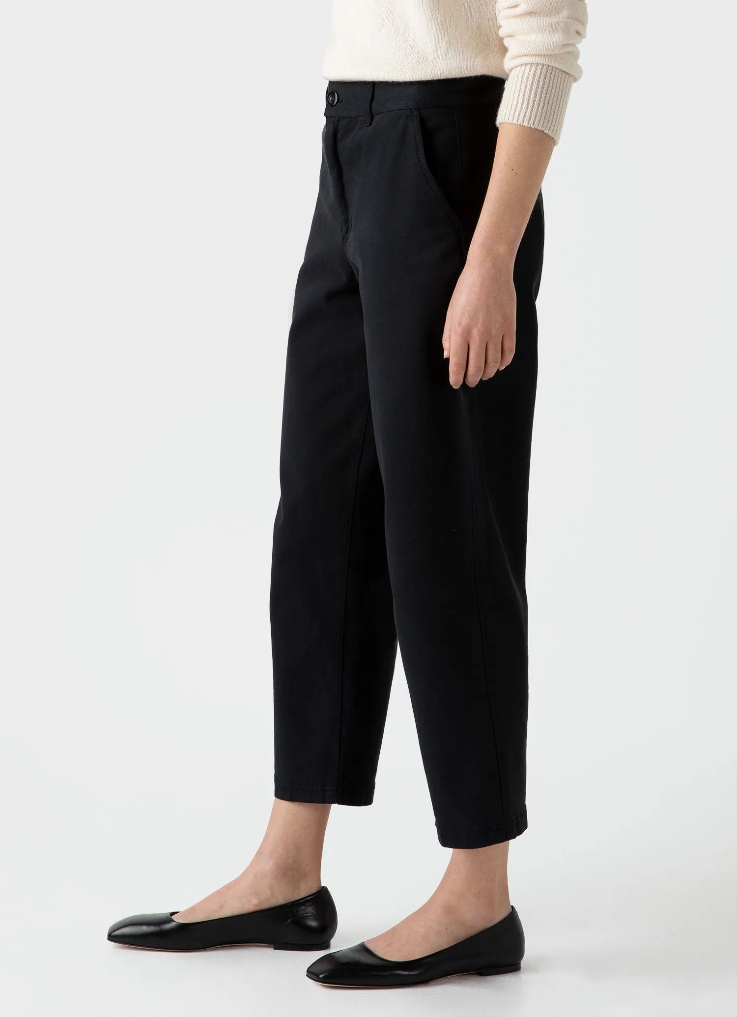 Women's Cotton Tapered Trouser in Black